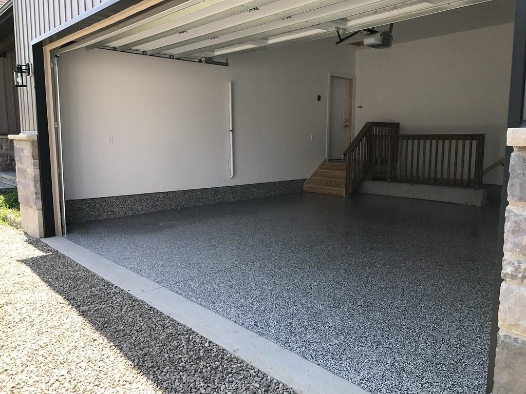 Garage Floor Epoxy in Manitowoc